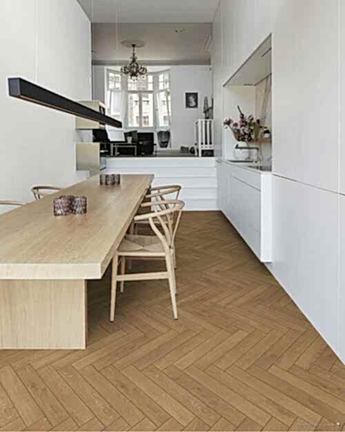 Berry Alloc Chateau Texas Light Brown Balıksırtı Laminat Parke