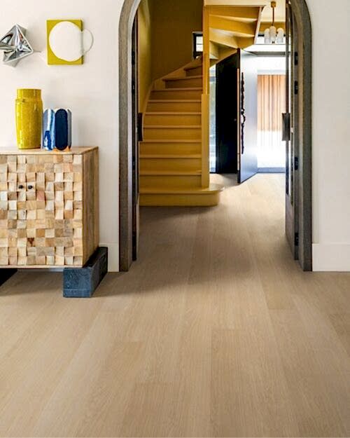 Quick-Step Impressive Beyaz Vernikli Meşe